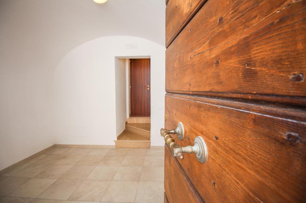 Al Maso In Centro B&B L'Aquila Bagian luar foto